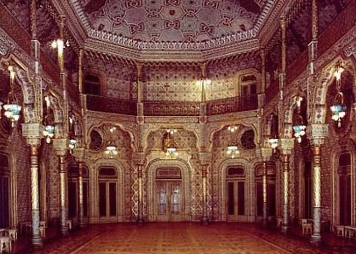 Historic At Unesco Area, In Front Of Wine Caves Porto